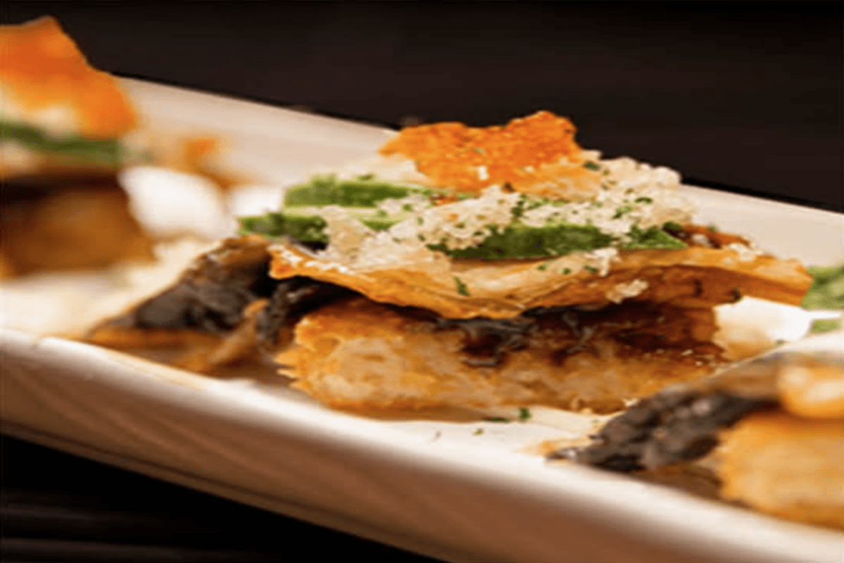 118. BBQ Eel Sushi Pizza (4 pcs)