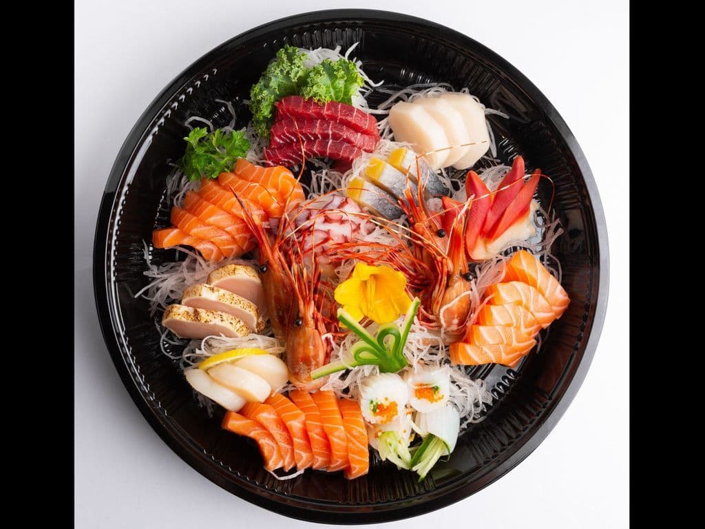 Ocean Garden Sashimi Tray(56)