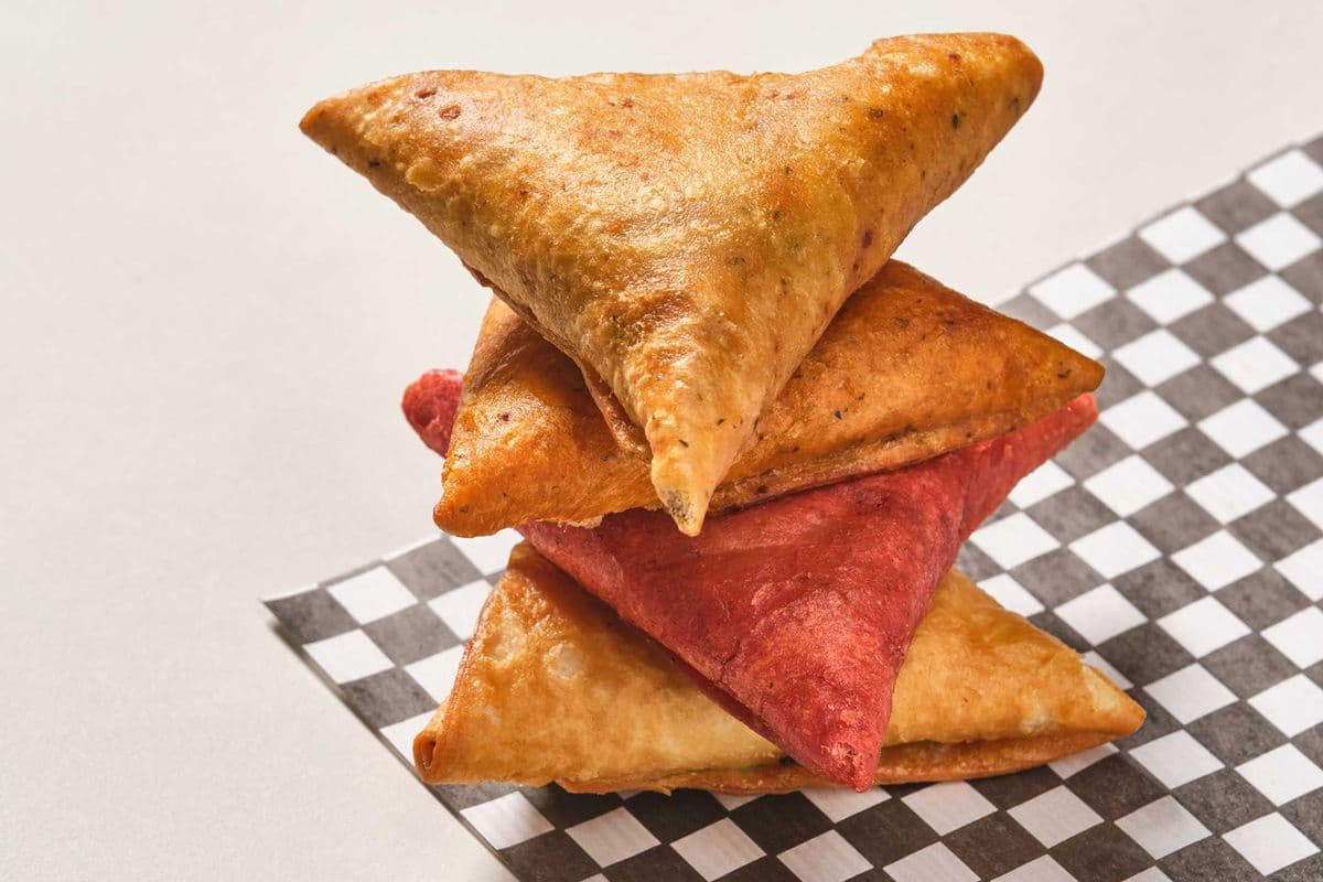 Nana's Chicken Samosa