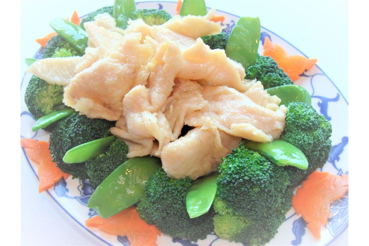 75a. Chicken with Snow Peas and Broccoli
