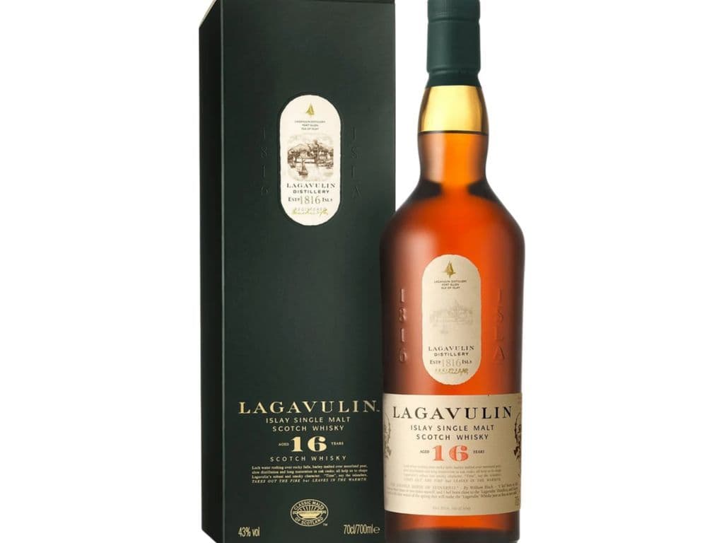 Lagavulin - 16 Year Old