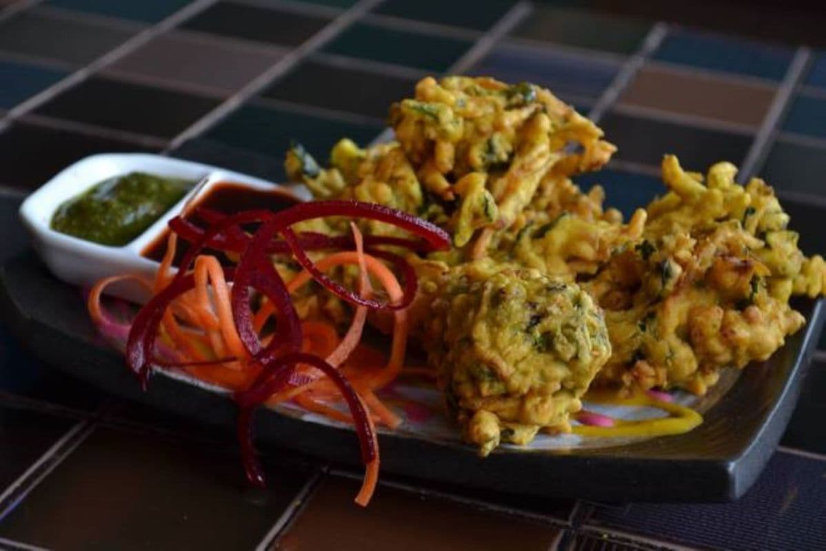 VEGETABLE PAKORA