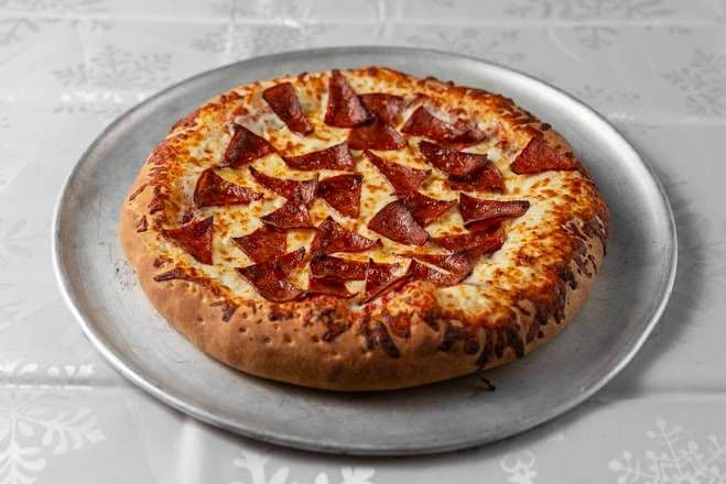 PIZZA PEPPERONI 2 PIZZAS POUR 1 PRIX / PIZZA PEPPERONI 2 PIZZAS POUR 1 PRIX
