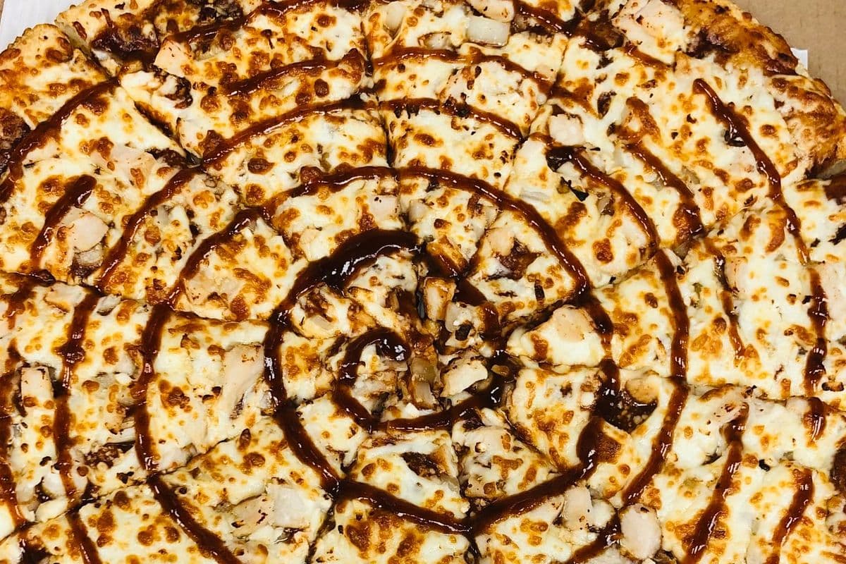 12" BBQ Chicken Pizza