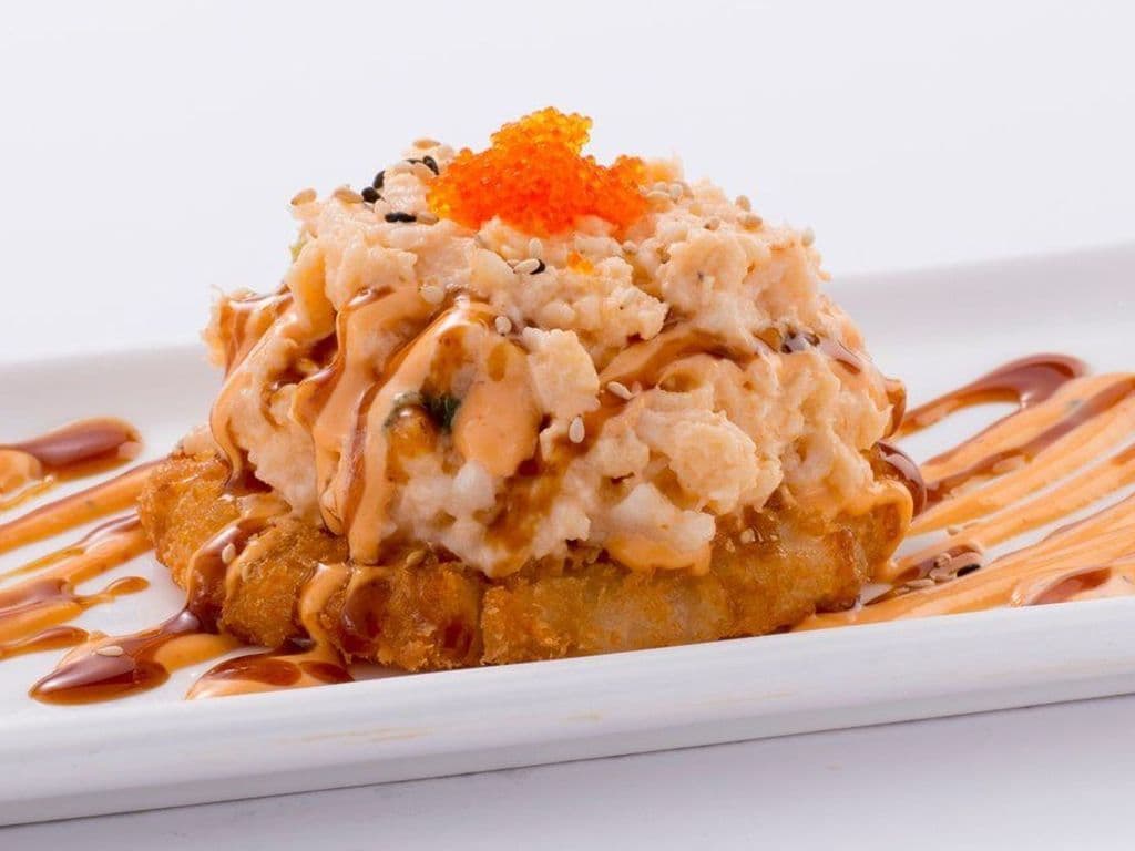 P02. Spicy Butterfish Pizza (6 Pcs)
