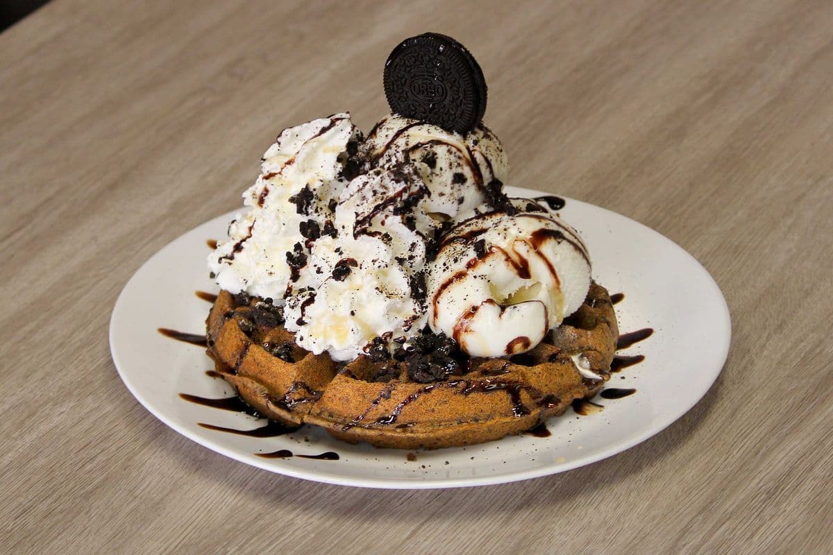 683 OREO Cookie Waffle