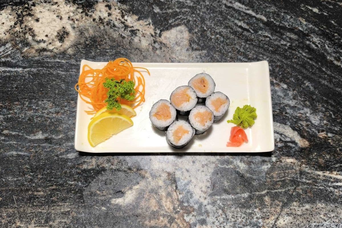Smoked Salmon Maki