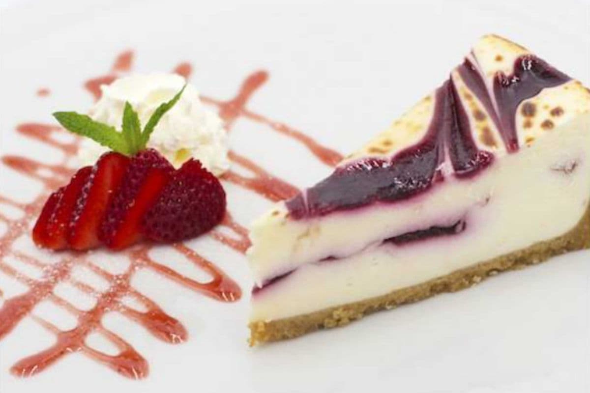 Raspberry White Chocolate Cheesecake 覆盆子白巧克力芝士蛋糕