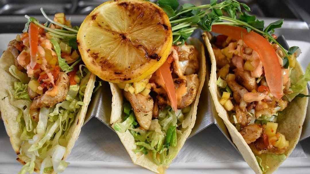 Fish Tacos (3 pcs)