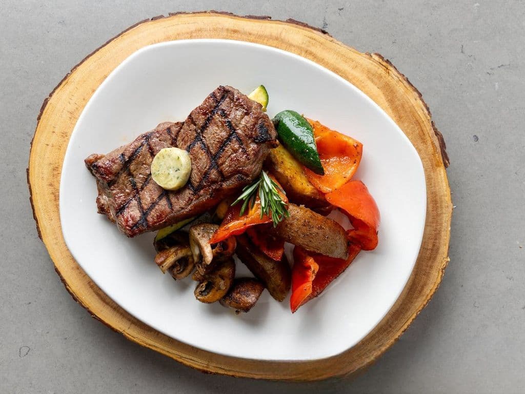 NY Strip Plate 10oz