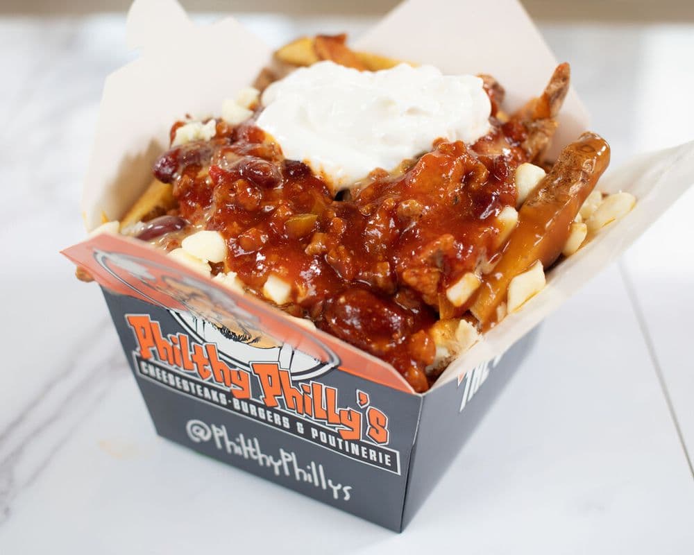 Chilli Heart Burn Poutine