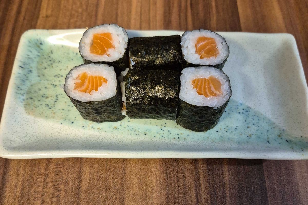 Salmon Roll