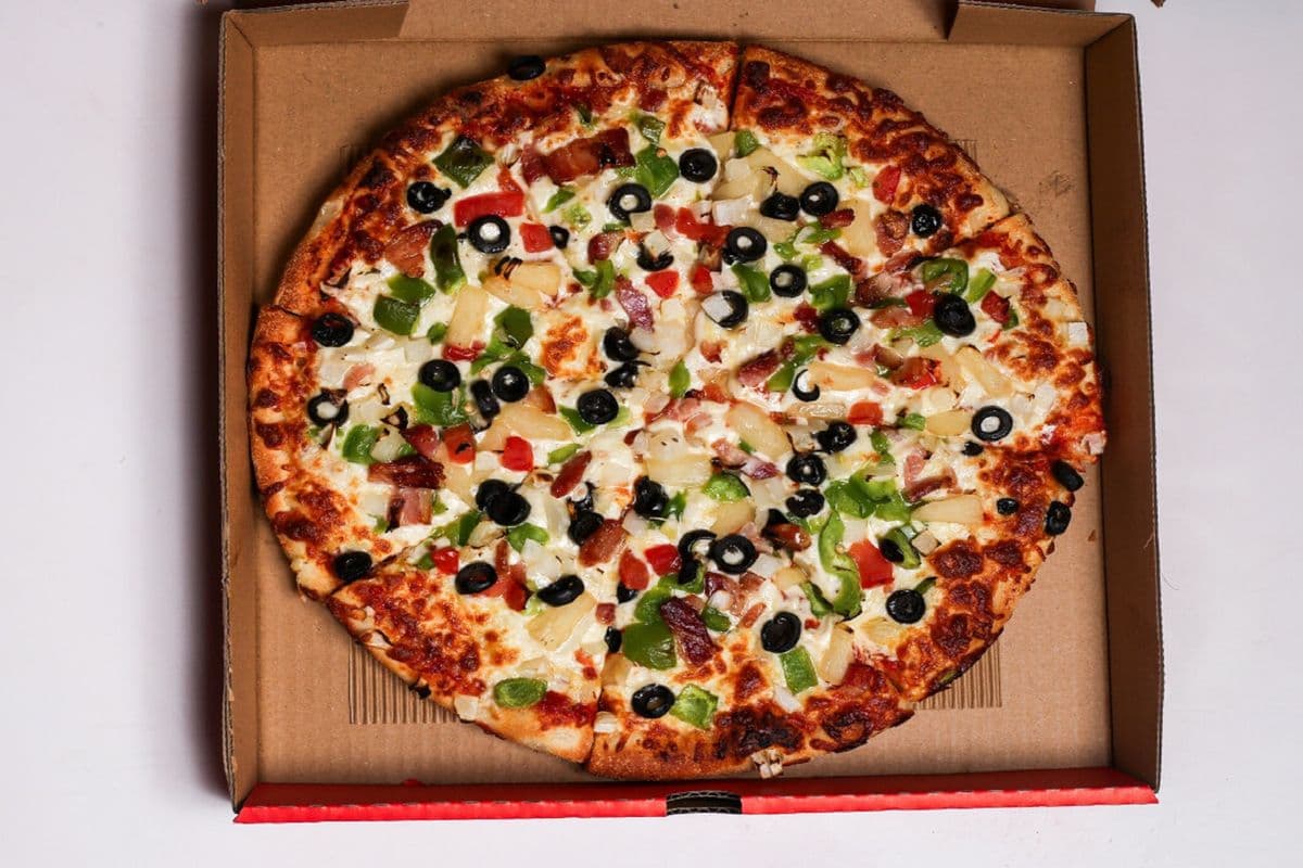 10" Small The Ultimate Pizza