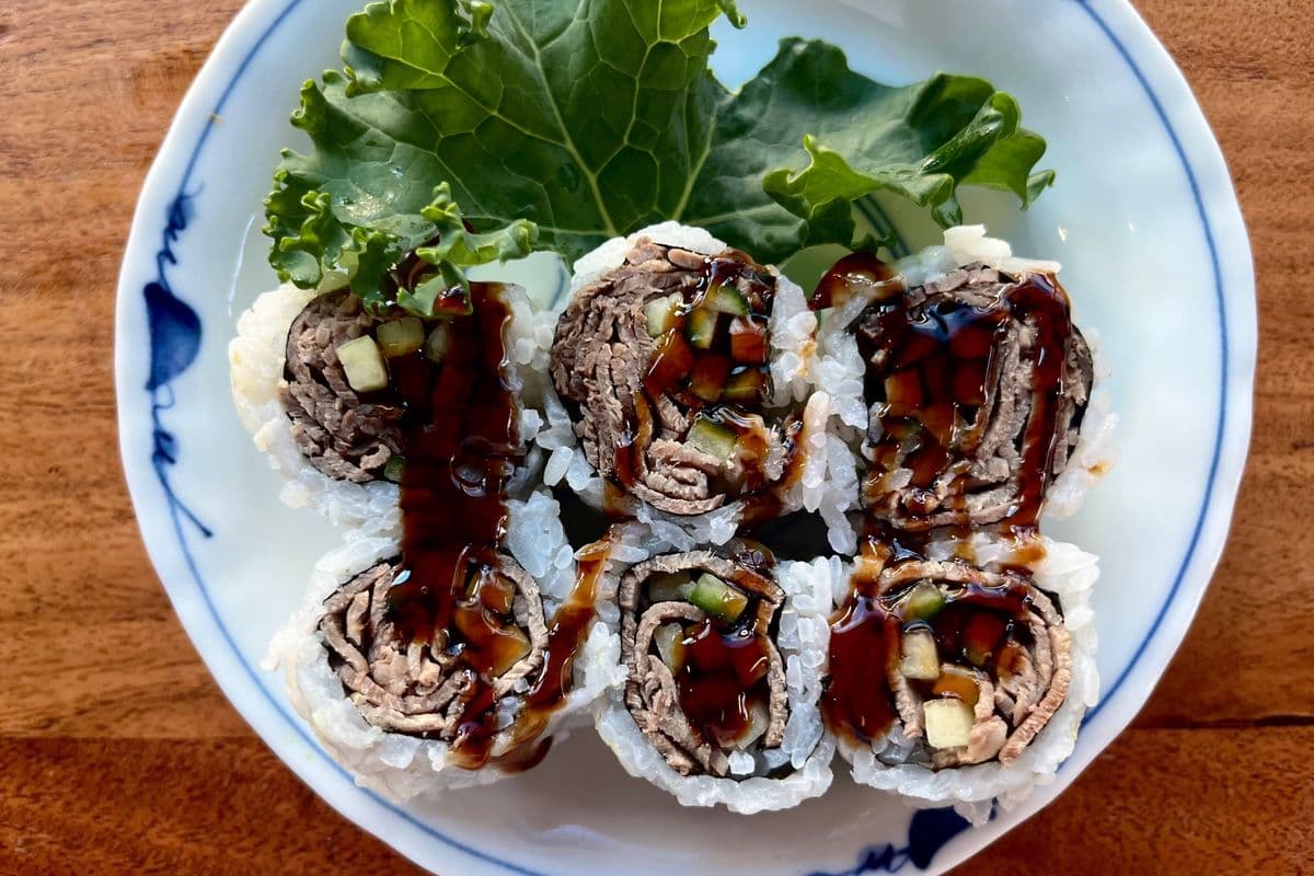 127A. Beef Teriyaki Roll (6 pcs)