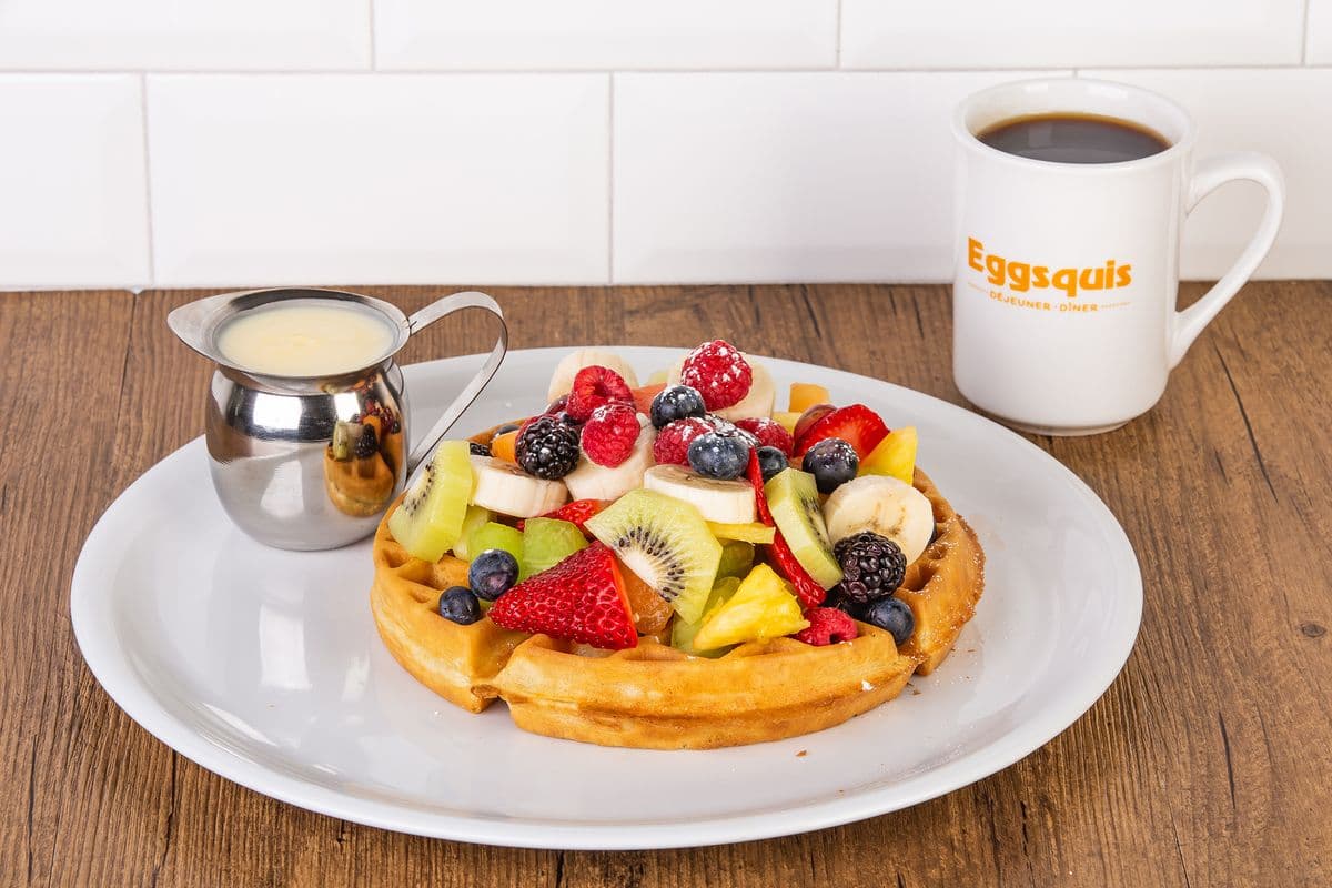 Gaufre Fruits et crème anglaise / Fruit and Custard Waffle