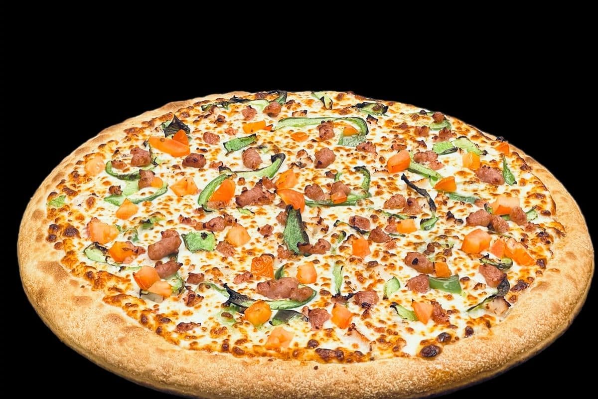 25. 14" Large Chicken Bacon and Ranch Pizza