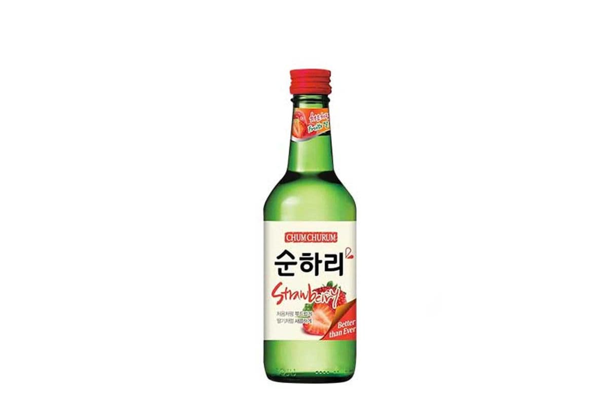 Chum Churum - Strawberry (360 ml Bottle) (1 x 360 ml Bottle)