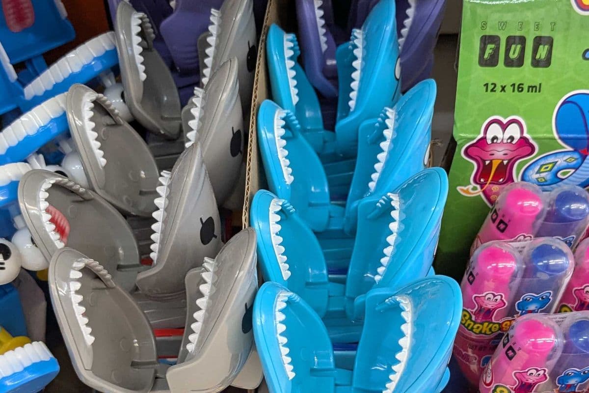 Shark bite lollipop