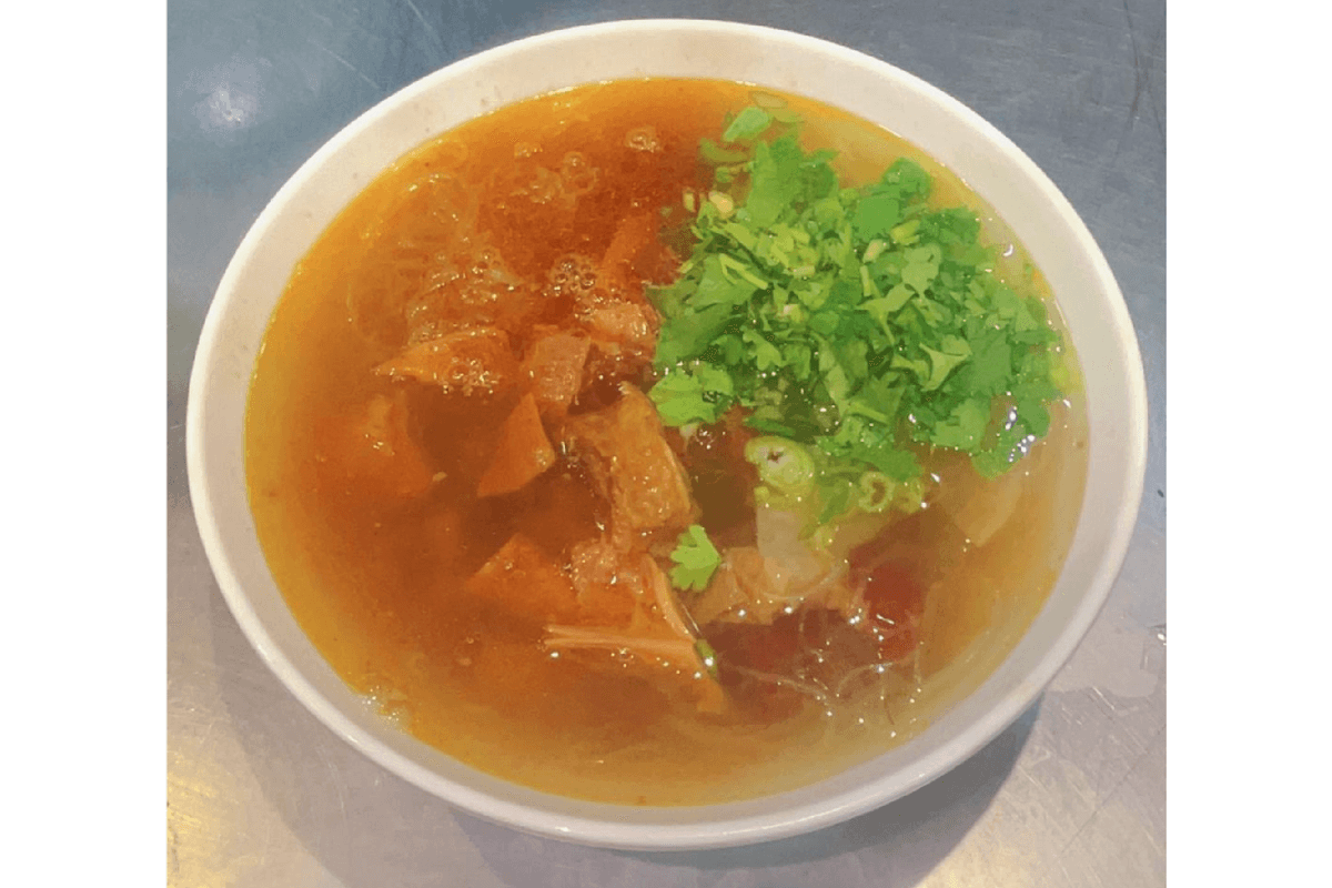 Spicy Beef Brisket Rice Noodles 麻腩米粉