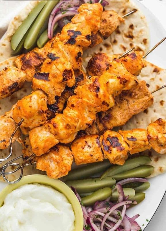 Shish Tawook Family Meal (Chicken Breast Pieces) (1 kg)
