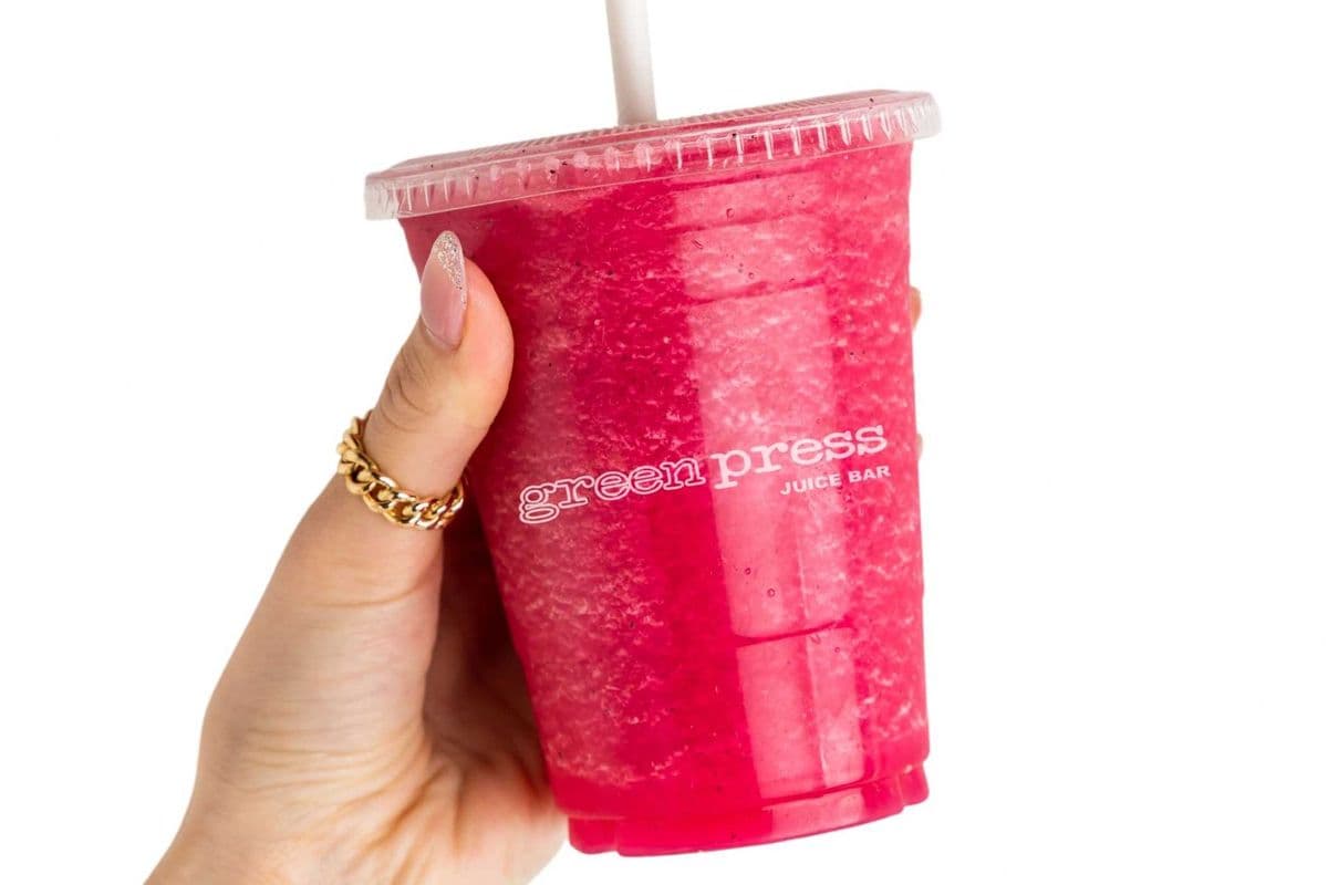 Pink Dragon Smoothie (180 Cal)