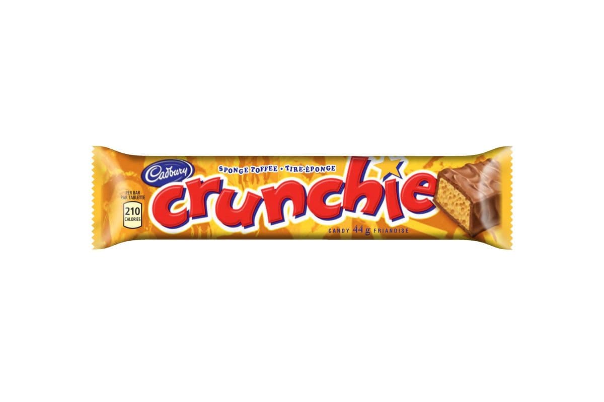 Cadbury Crunchie Regular Size Bar (44 g)