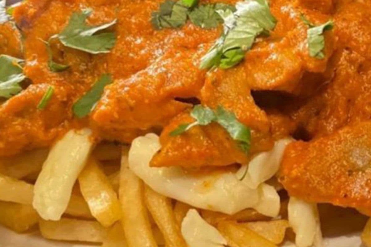 Butter Chicken poutine
