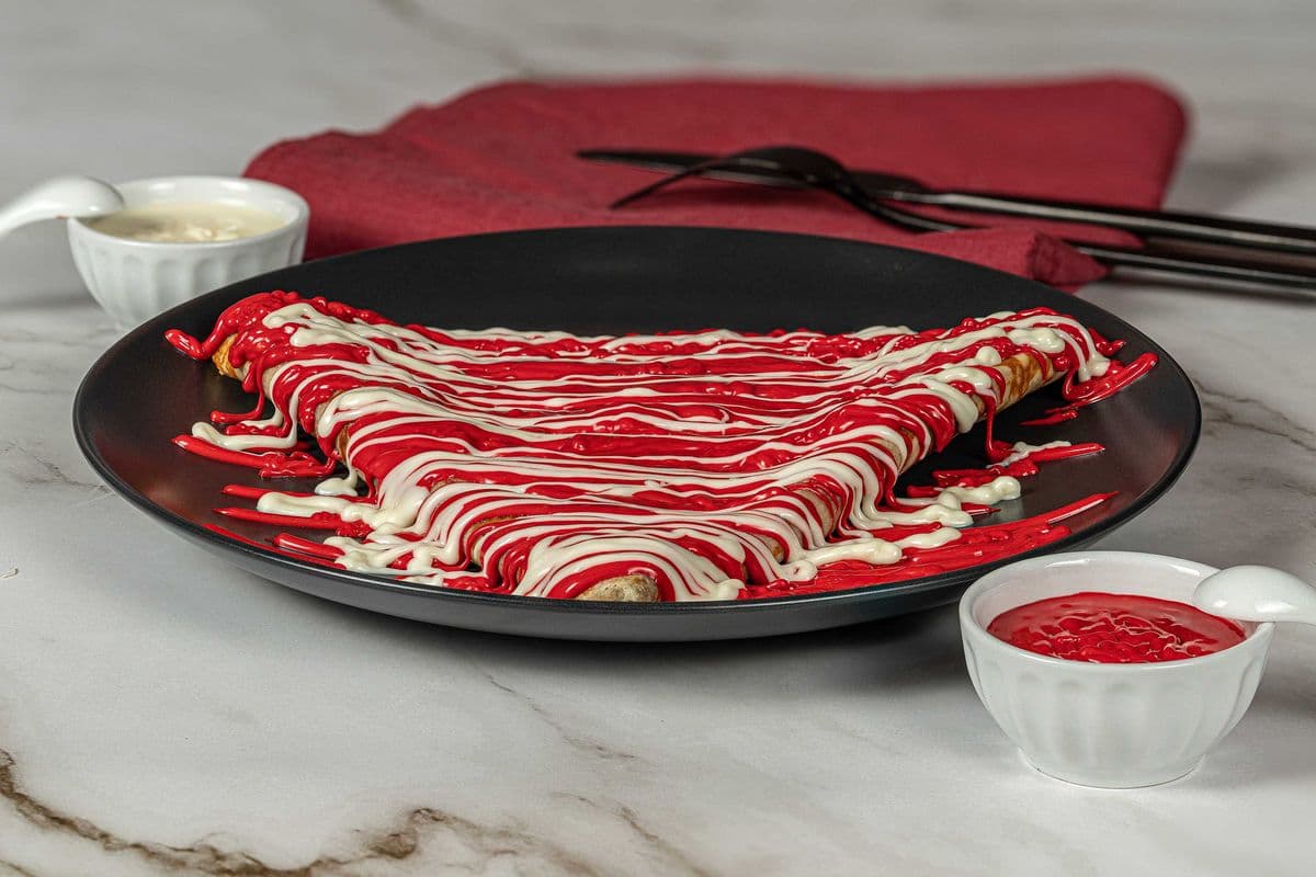 Red Velvet crepe