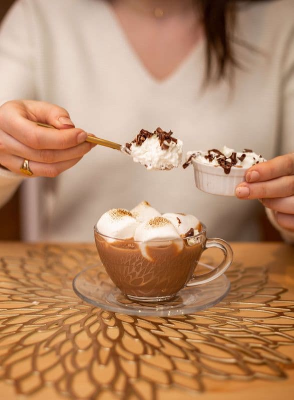 Chocolat chaud belge / Belgian Hot Chocolate