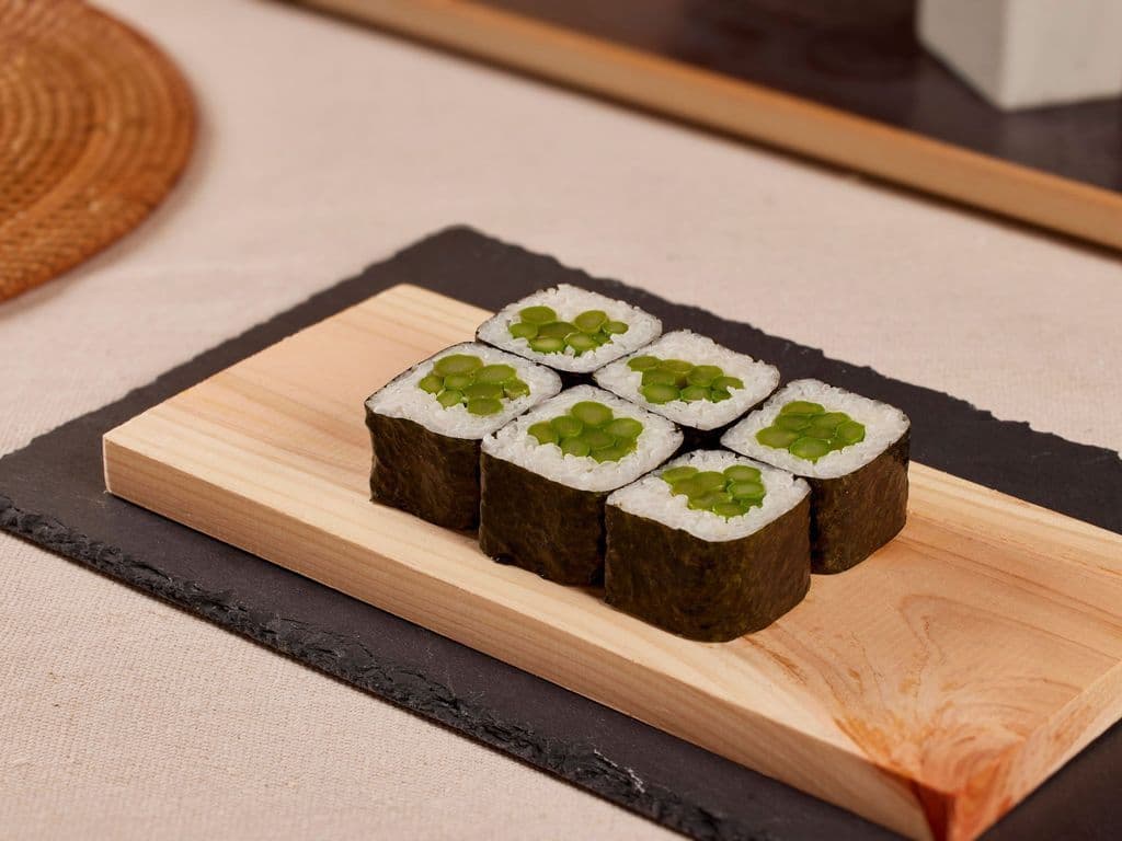 Asparagus Roll