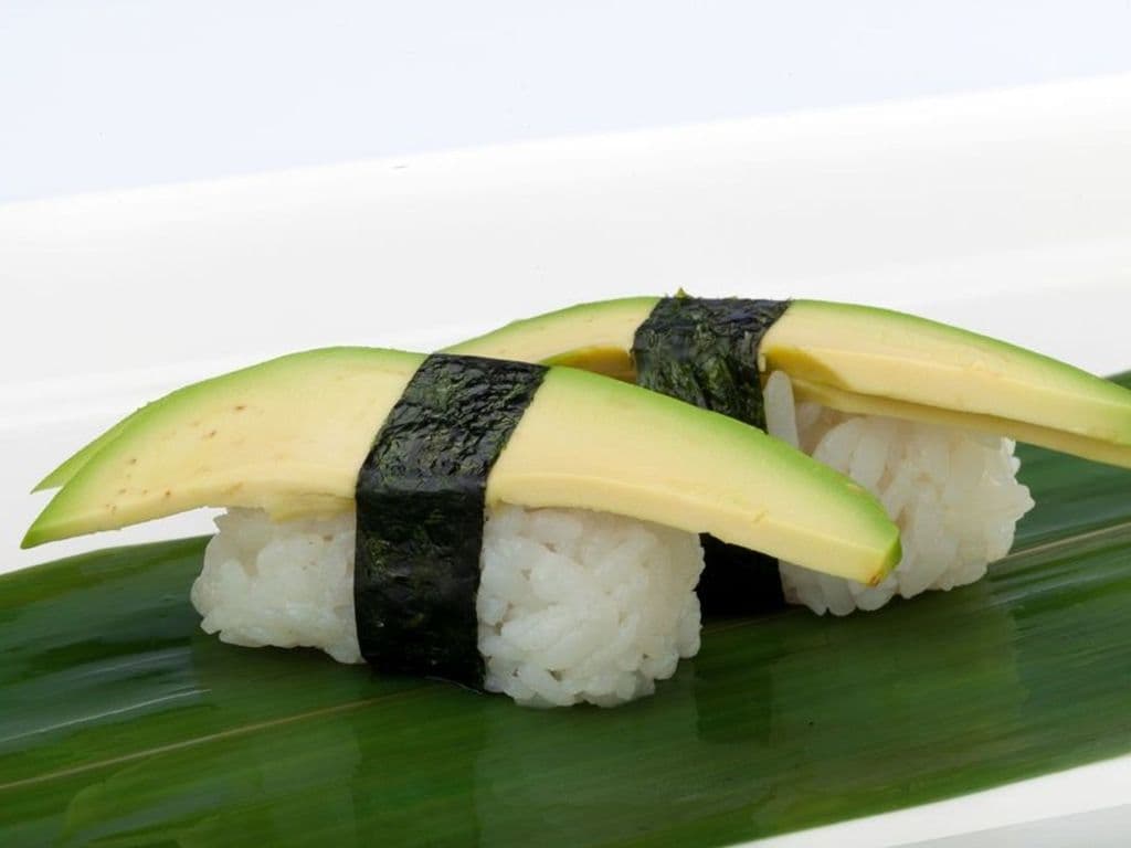 410. Avocado Sushi (3pc)
