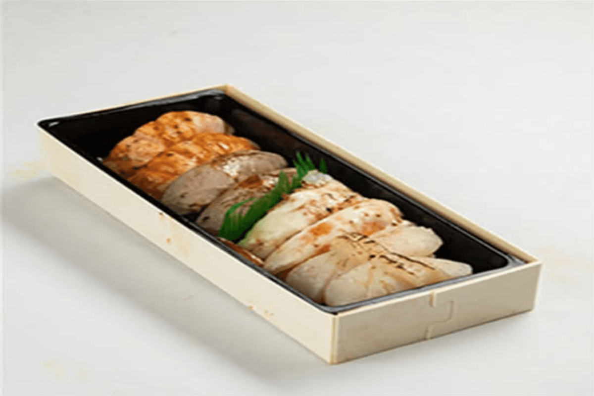 138. Torch Sushi Box (8 pcs)
