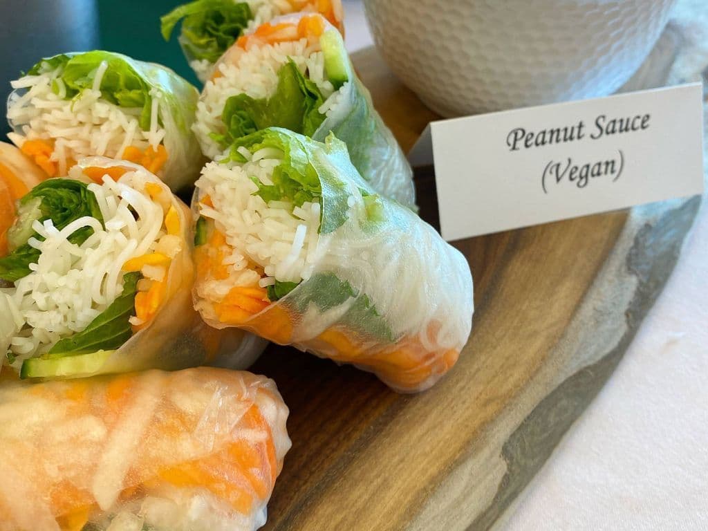 Fresh Vegetable Rolls (Gỏi Cuốn) 2 pcs