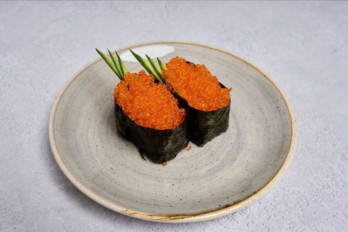 Flying Fish Roe Nigiri (2pcs)