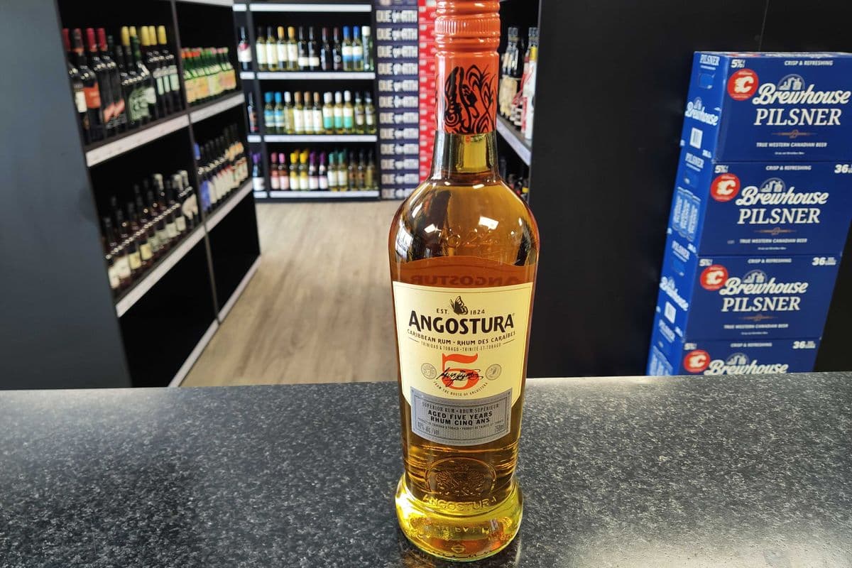 Angostura - 5 Years Old (1 x 750ml Bottle)