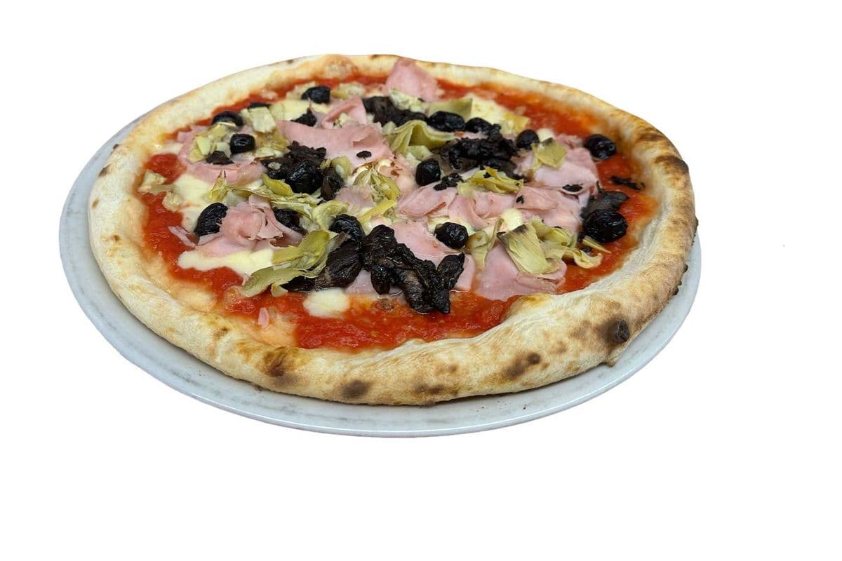 Capricciosa Pizza