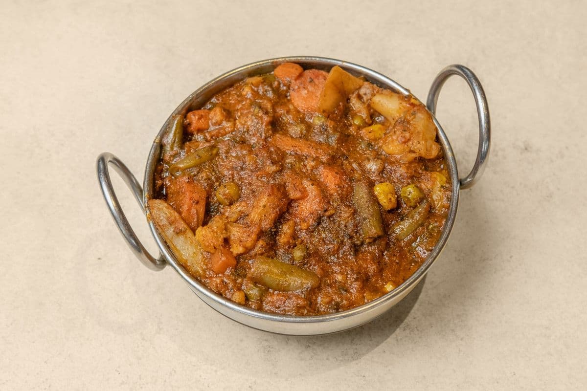 Mixed Vegetable Curry (medium spicy)