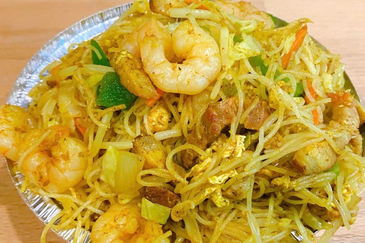 40. Singapore Curry Rice Noodles (Gluten-Free)