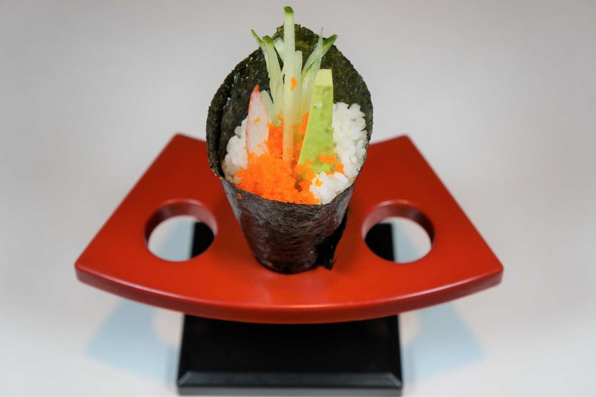 122. California Hand Roll (1 pc)