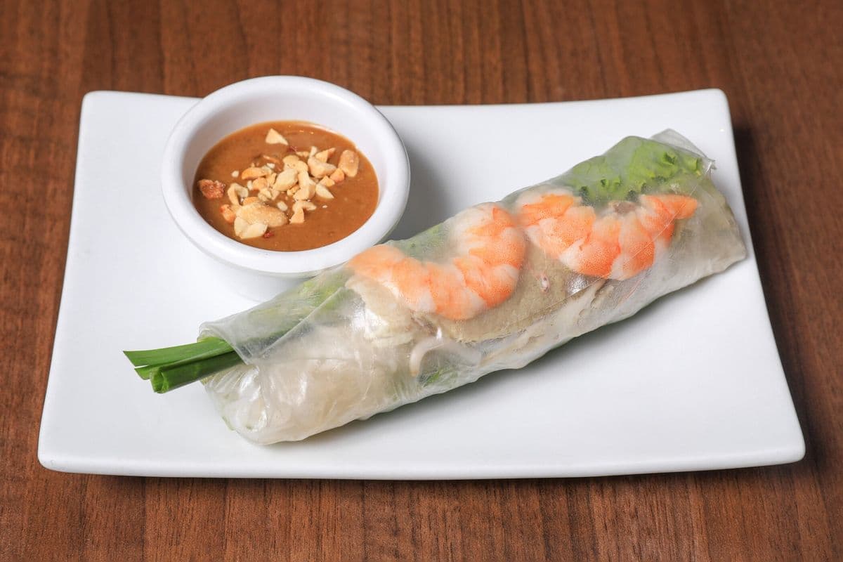 1 Rouleau printanier aux crevettes et porc | Shrimp and pork spring 1 roll /