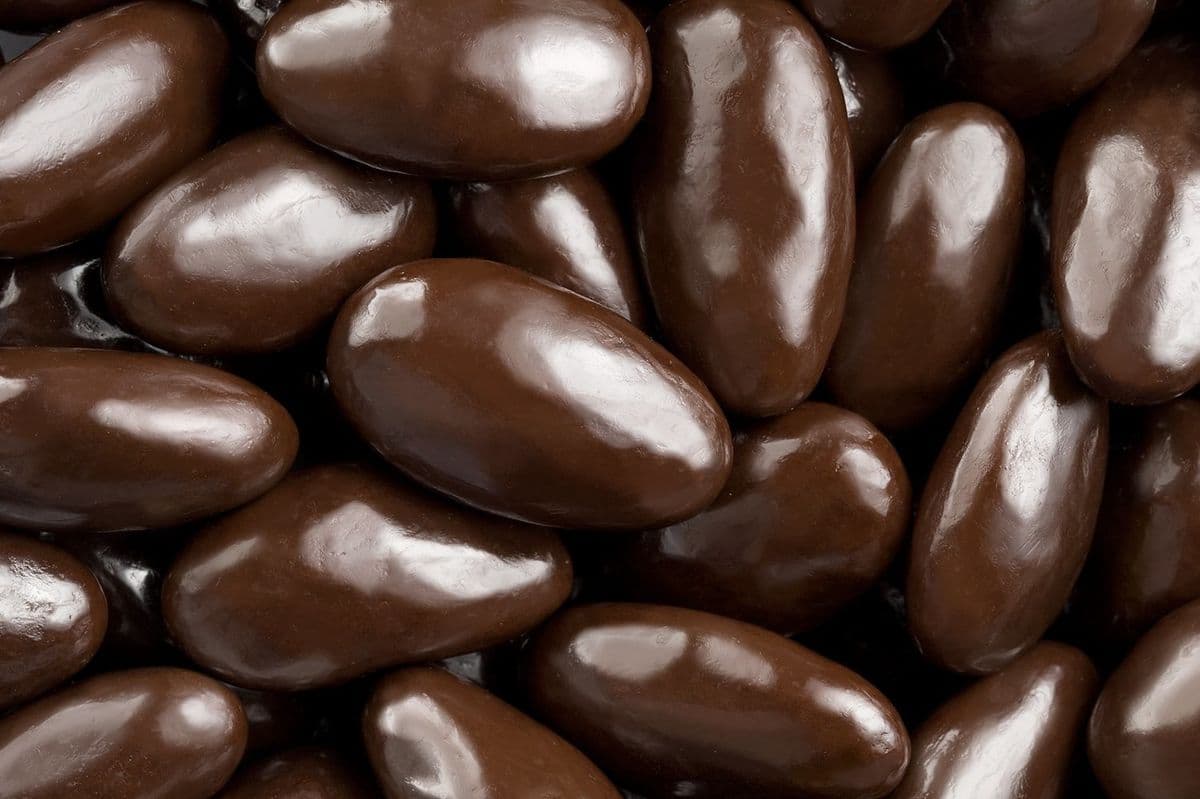 Amandes chocolat noir (170g)