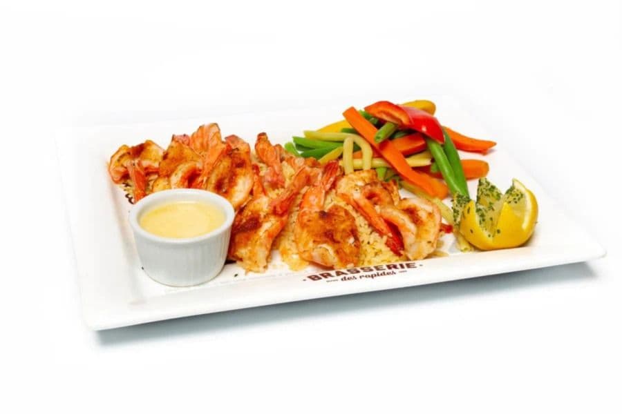 Crevettes papillon à l'ail (10 mcx) / Garlic Butterfly Shrimp (10 pcs)