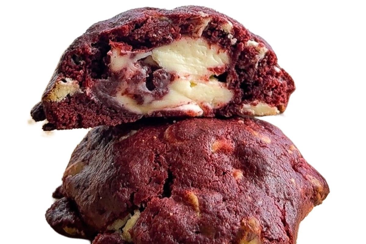 Cream Cheese Red Velvet Cookie