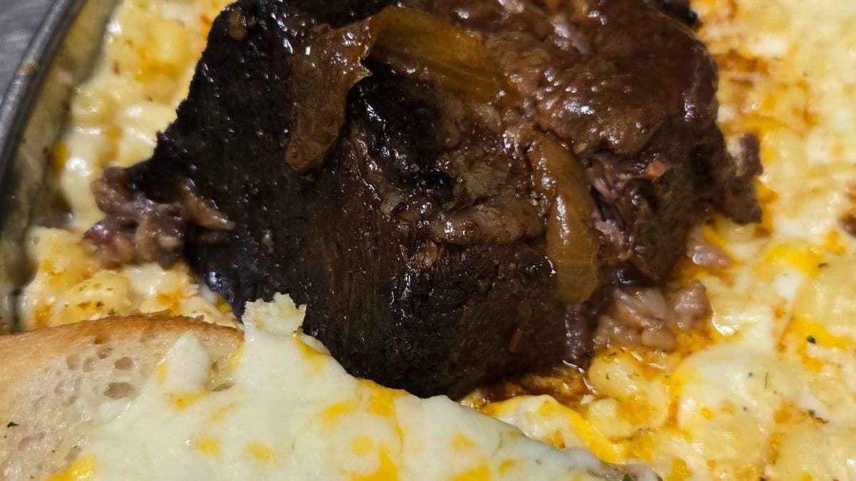 Braised Beef Short Rib Mac and Cheese