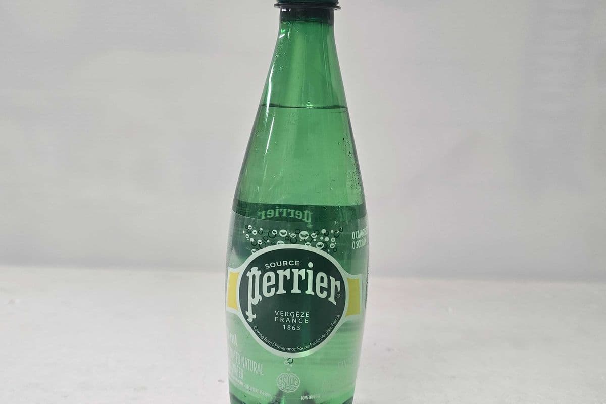 Perrier Carbonated Natural Spring Water (500ml)