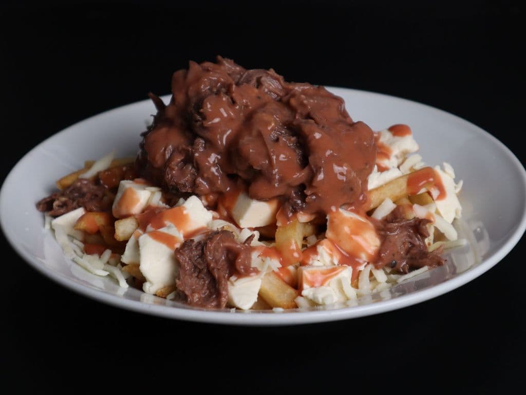 ~ POUTINEVILLE (R)