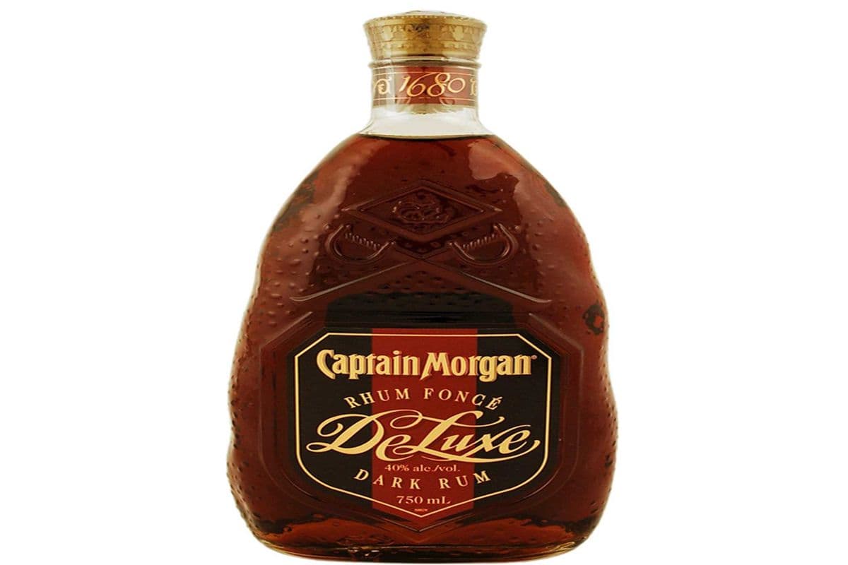 CAPTAIN MORGAN DELUXE DARK RUM 750 ML (1 x 750ML)
