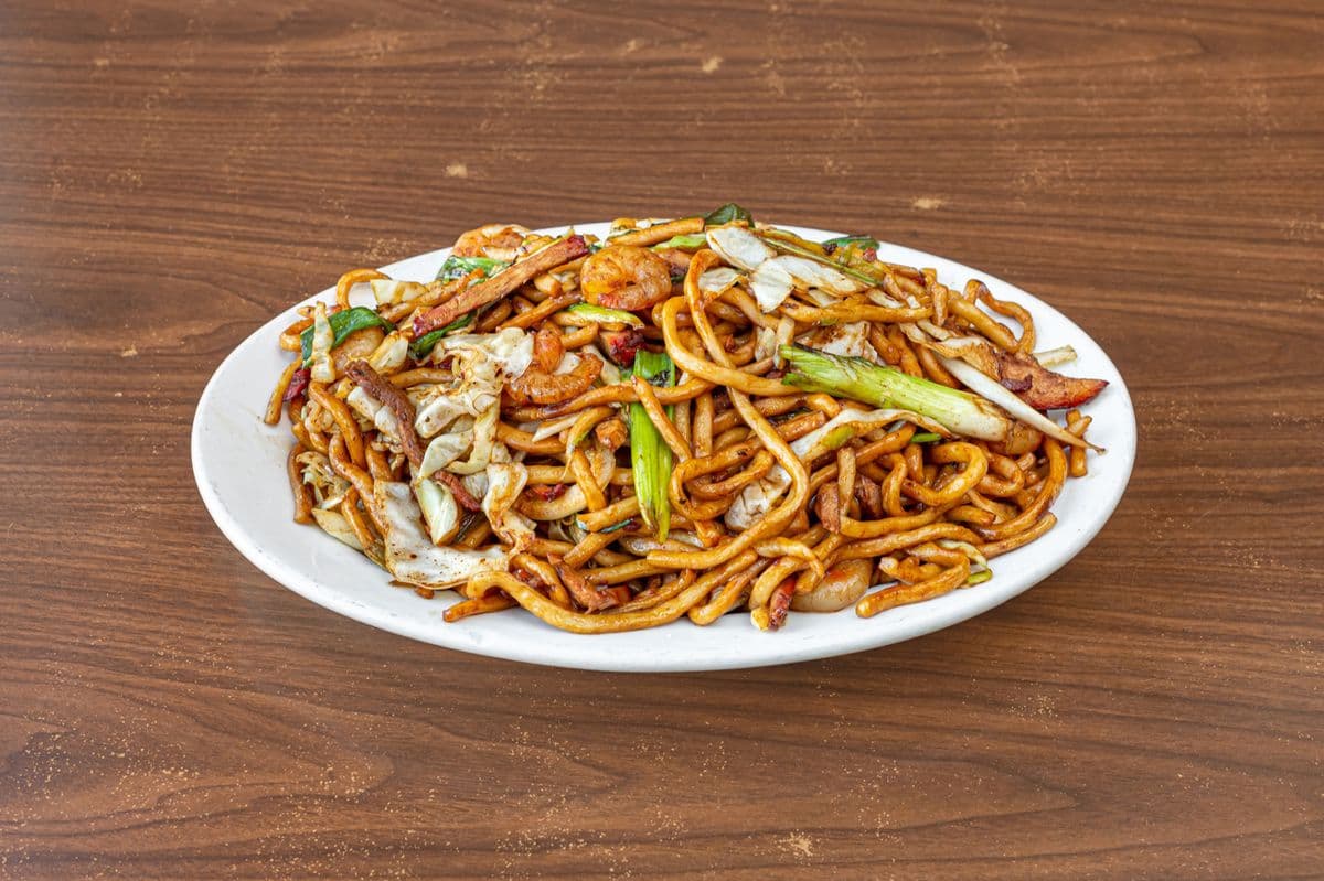 809. Shanghai-Style Fried Noodles