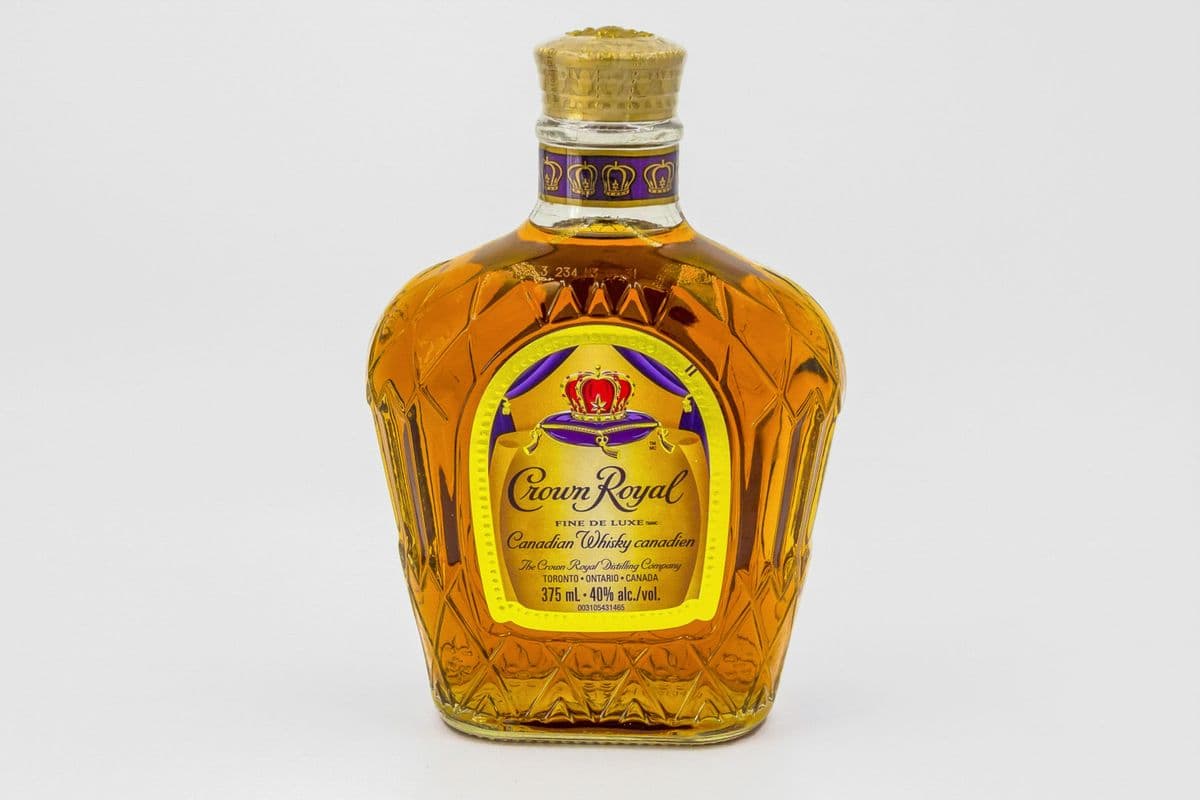 CROWN ROYAL 375ML (1 x 375 ml)