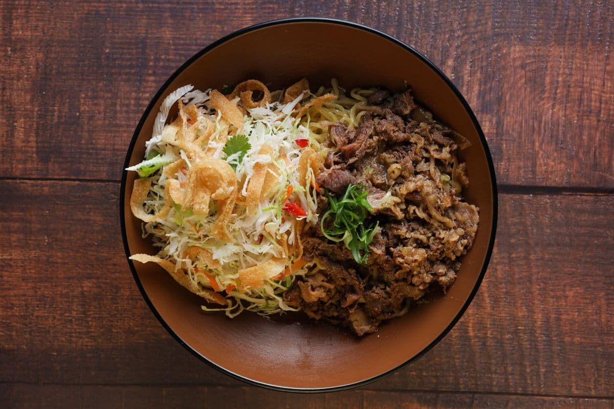 Sukiyaki Beef Noodles Bowl